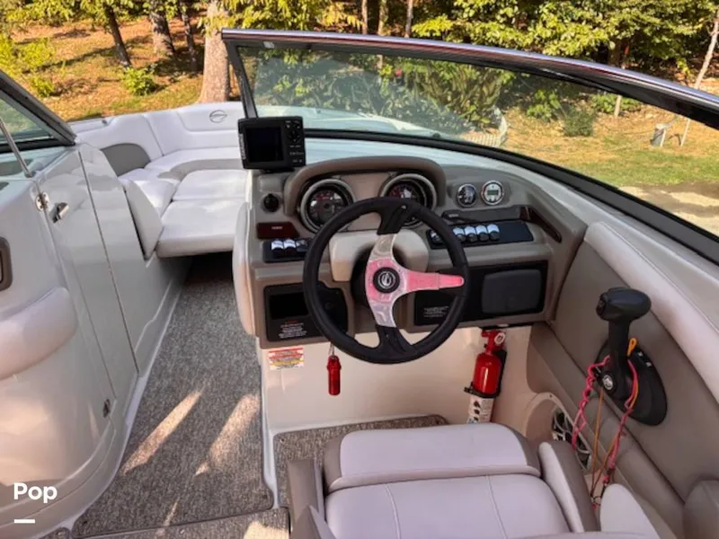 Slide: The Image of Crownline Boats 255 SS 2014 - 16157359