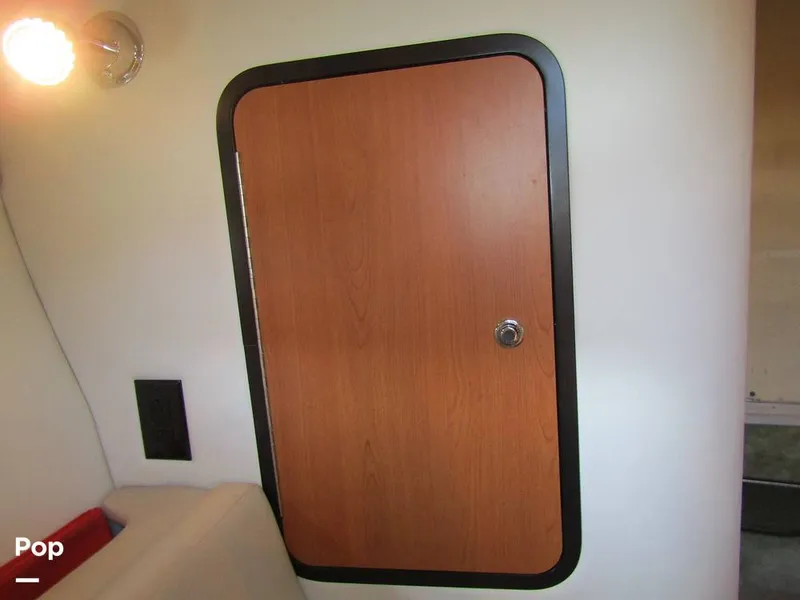 Slide: The Image of Crownline Boats 270 CR 2008 - 15882321