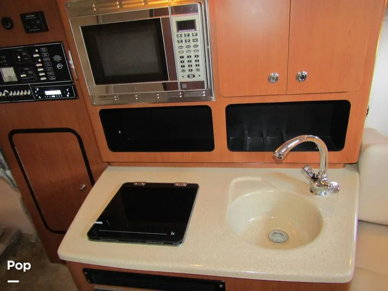 Slide: The Image of Crownline Boats 270 CR 2008 - 15882334