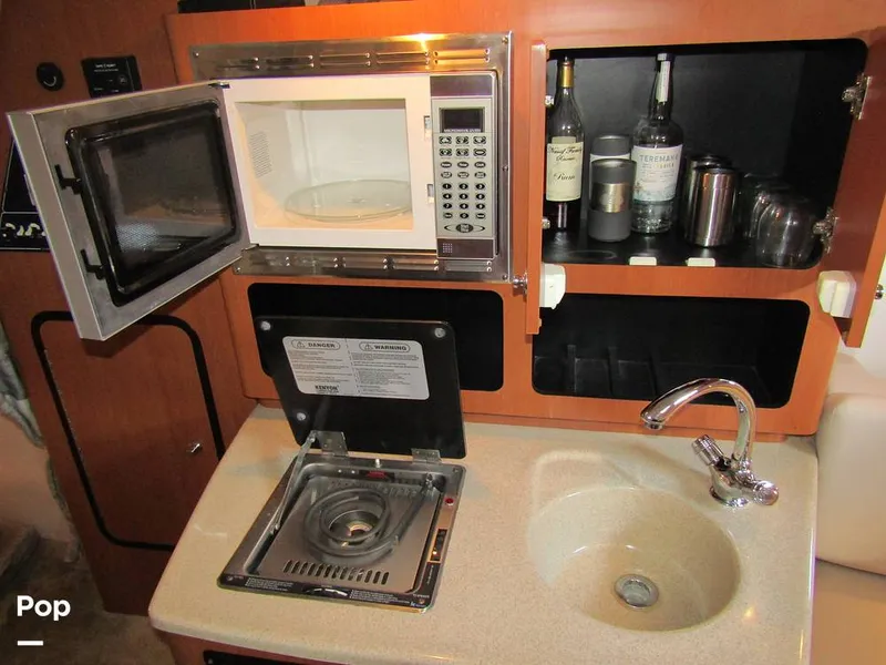 Slide: The Image of Crownline Boats 270 CR 2008 - 15882335