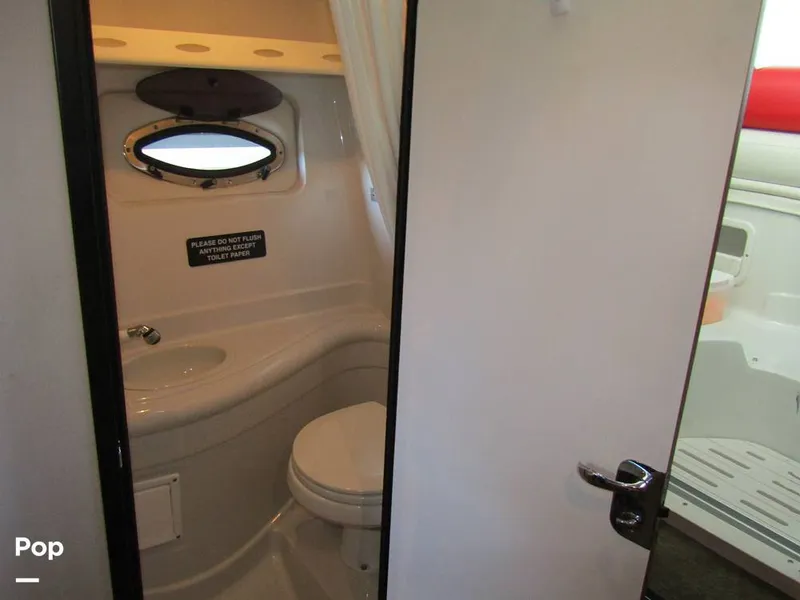 Slide: The Image of Crownline Boats 270 CR 2008 - 15882346