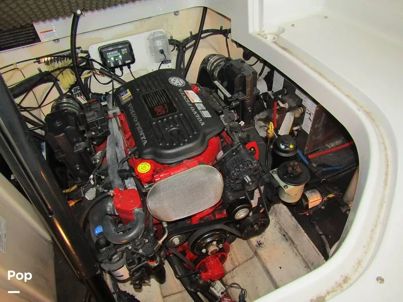 Slide: The Image of Crownline Boats 270 CR 2008 - 15882373