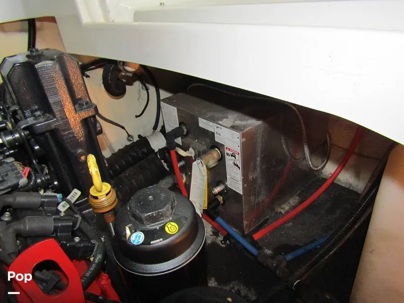 Slide: The Image of Crownline Boats 270 CR 2008 - 15882375