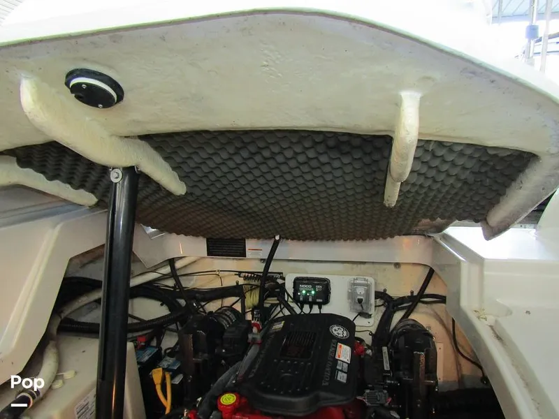 Slide: The Image of Crownline Boats 270 CR 2008 - 15882382