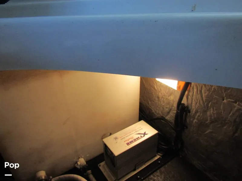 Slide: The Image of Crownline Boats 270 CR 2008 - 15882383