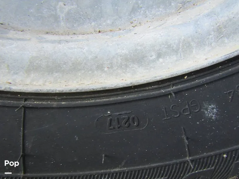 Slide: The Image of Crownline Boats 270 CR 2008 - 15882392