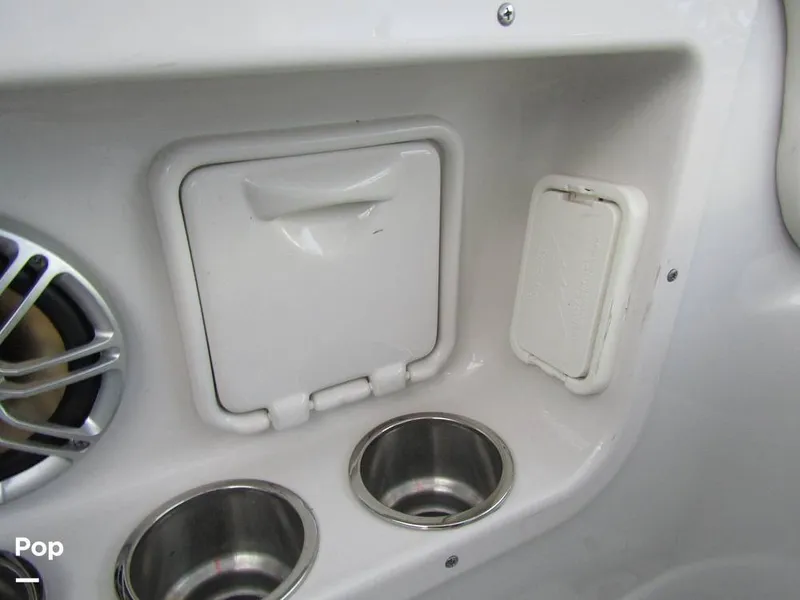 Slide: The Image of Crownline Boats 270 CR 2008 - 15882245