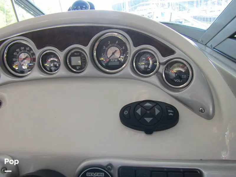 Slide: The Image of Crownline Boats 270 CR 2008 - 15882270