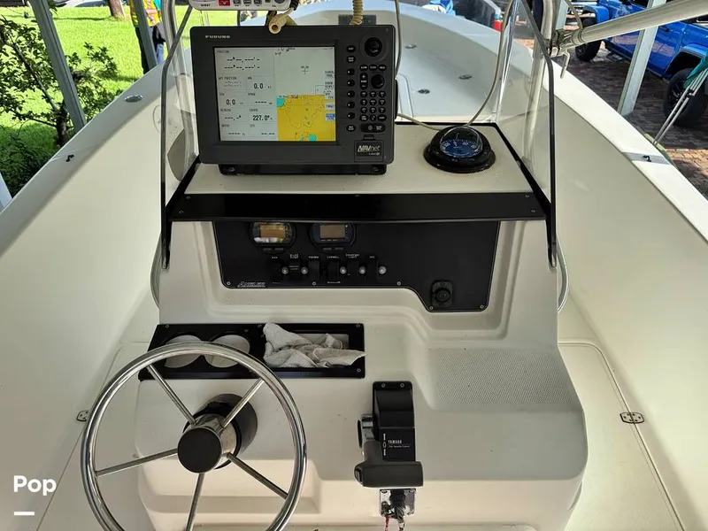 Slide: The Image of GPS/ Fishfinder/ Plotter - 15852084