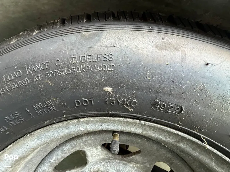 Slide: The Image of Angler Grande Bay 2200 2002 - 15852108