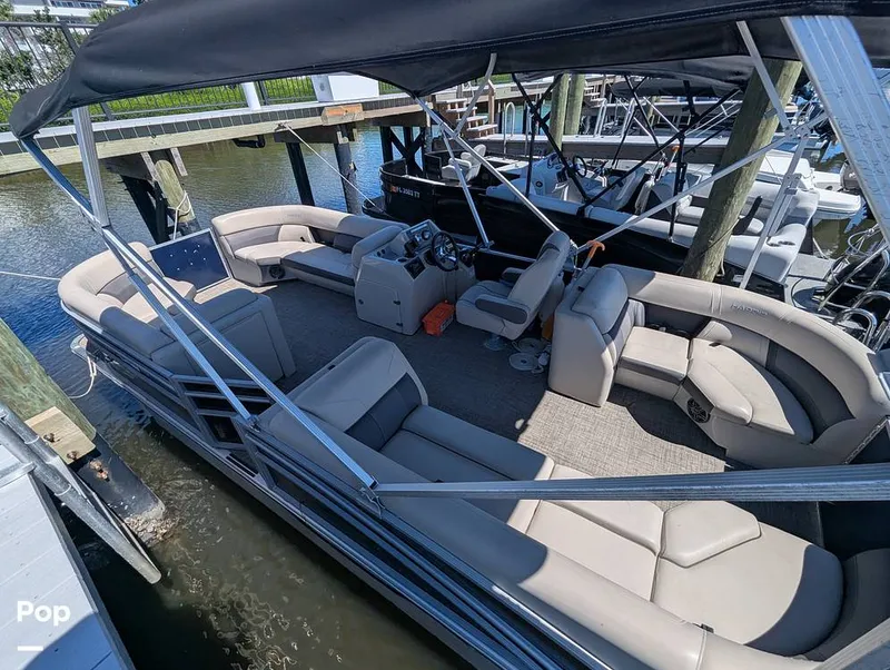 Slide: The Image of Harris 230CR 2023 - 15951103