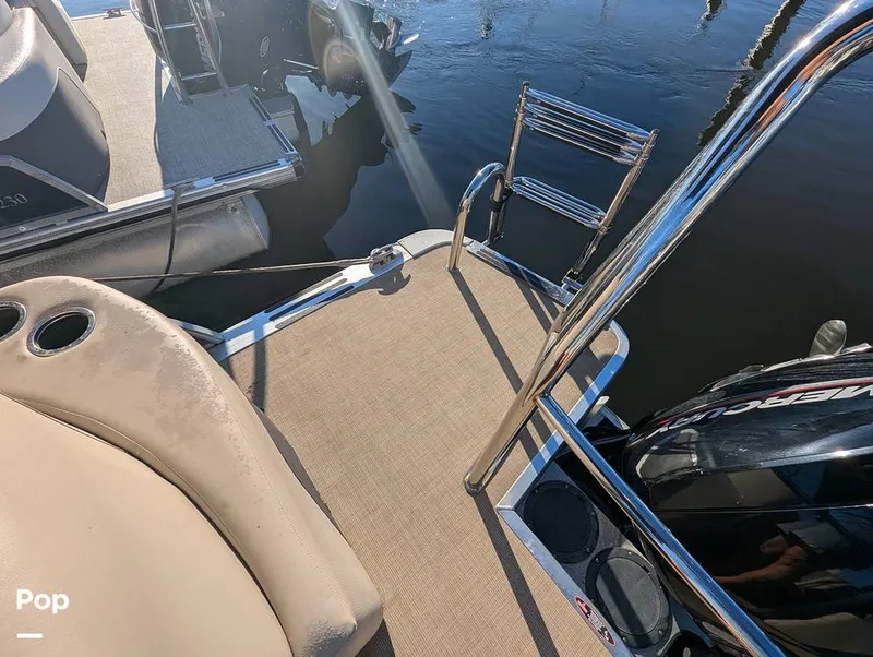 Slide: The Image of Harris 230CR 2024 - 15957681