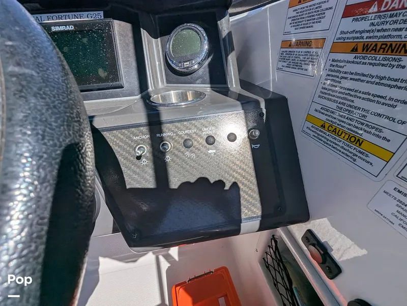 Slide: The Image of Bayliner VR6 OB 2024 - 15950873