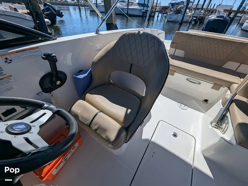 Slide: The Image of Bayliner VR6 OB 2024 - 15950876