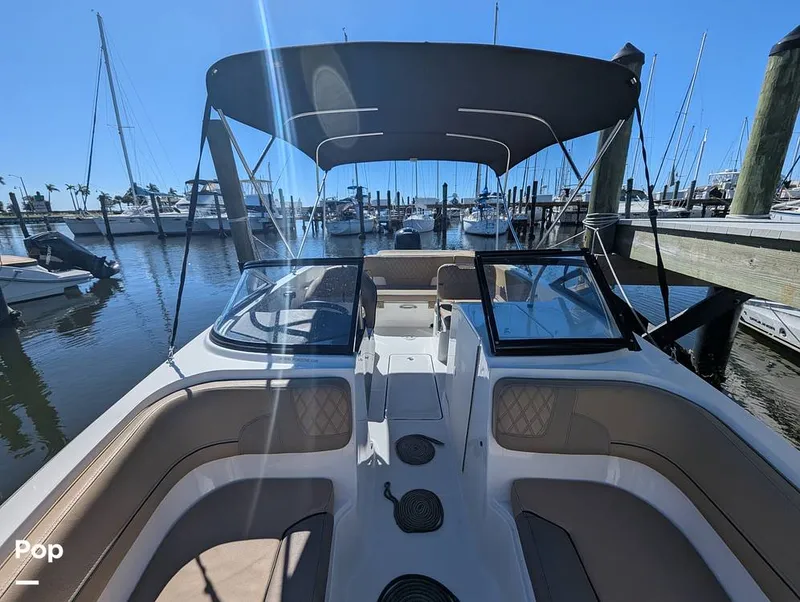 Slide: The Image of Bayliner VR6 OB 2024 - 15950860