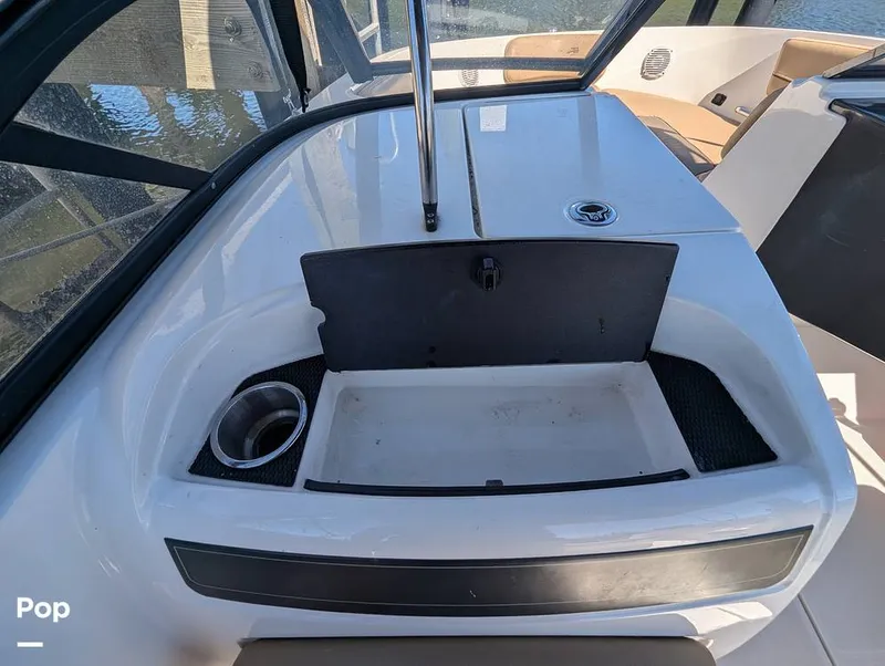 Slide: The Image of Bayliner VR6 OB 2024 - 15950884