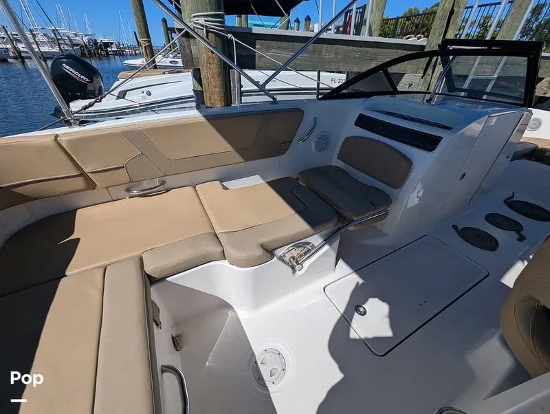 Slide: The Image of Bayliner VR6 OB 2024 - 15950887