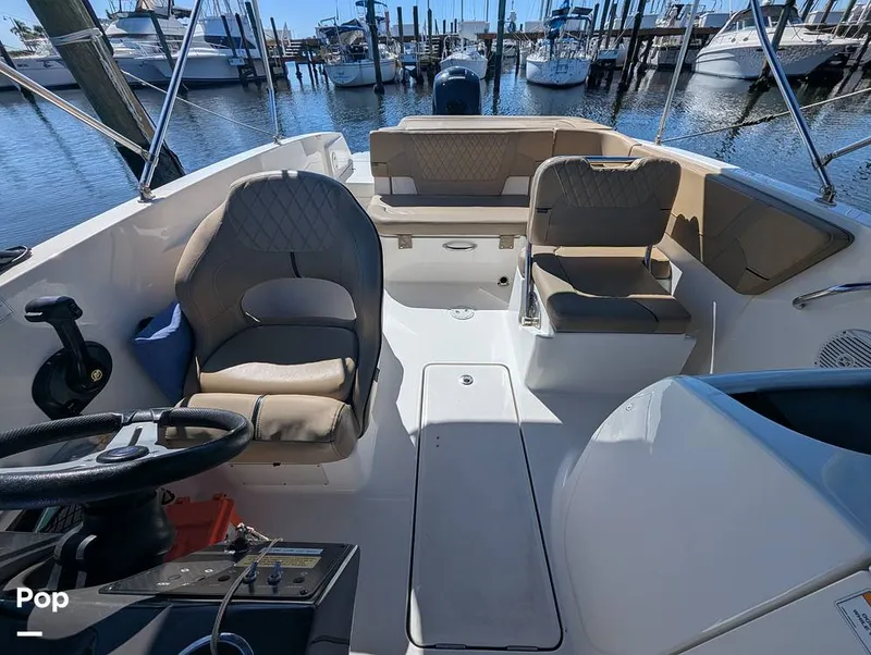 Slide: The Image of Bayliner VR6 OB 2024 - 15950862