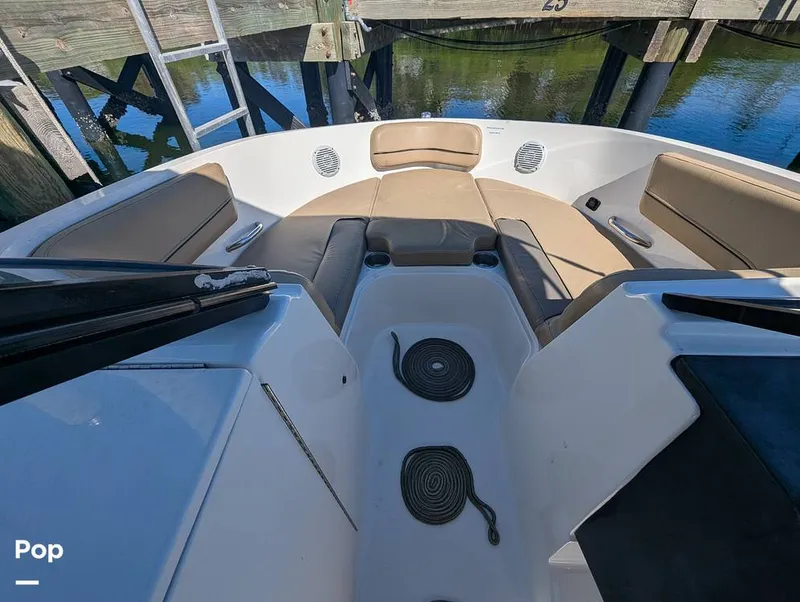 Slide: The Image of Bayliner VR6 OB 2024 - 15950861