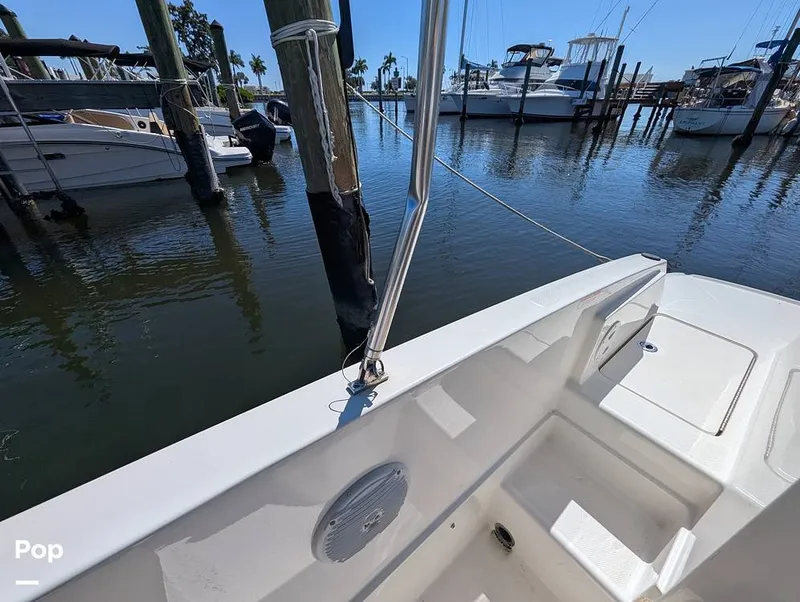 Slide: The Image of Bayliner VR6 OB 2024 - 15950898