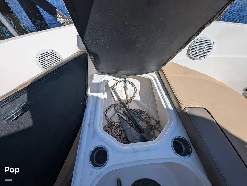 Slide: The Image of Bayliner VR6 OB 2024 - 15950909