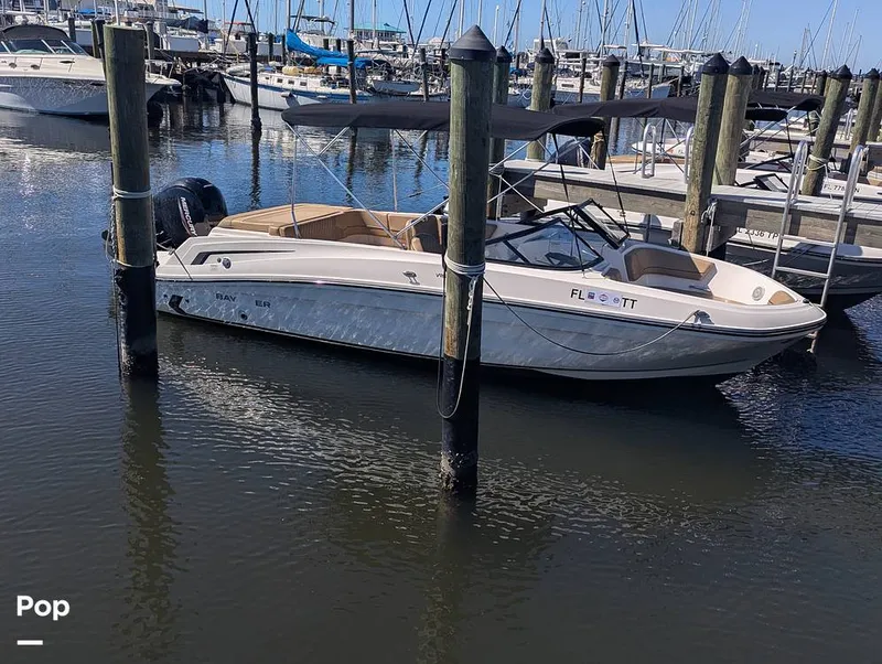 Slide: The Image of Bayliner VR6 OB 2024 - 15950912