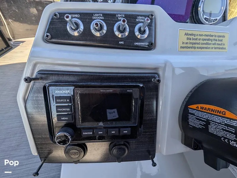 Slide: The Image of Lowe SF 232 2024 - 15951210