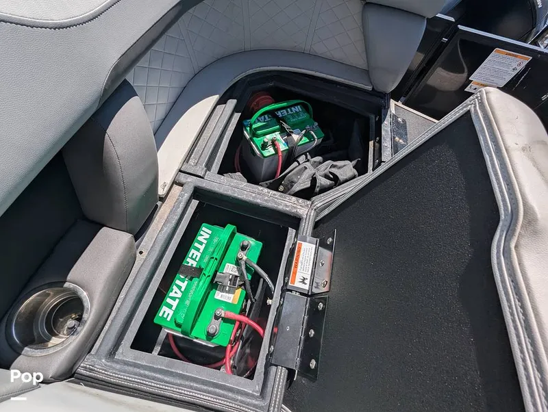 Slide: The Image of Lowe SF 232 2024 - 15951230