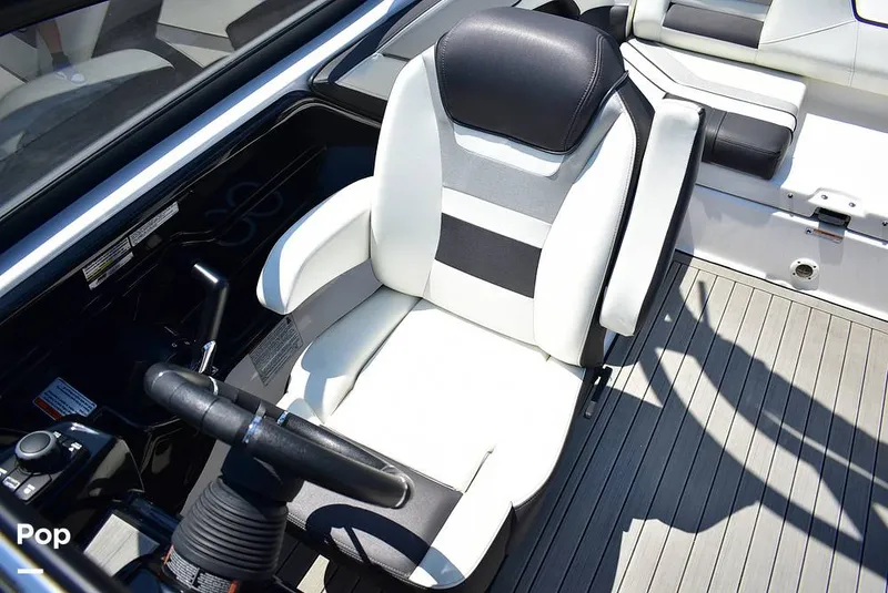 Slide: The Image of Yamaha 212S 2021 - 16639876