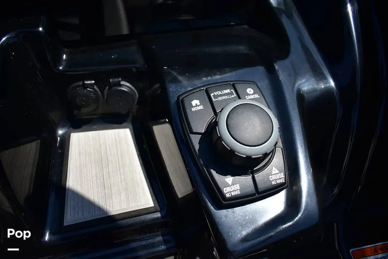 Slide: The Image of Yamaha 212S 2021 - 16639878