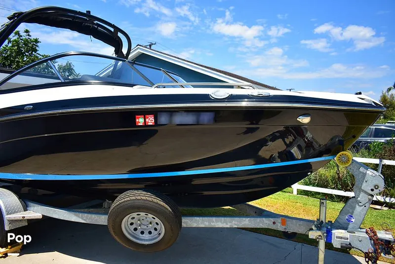 Slide: The Image of Yamaha 212S 2021 - 16639863