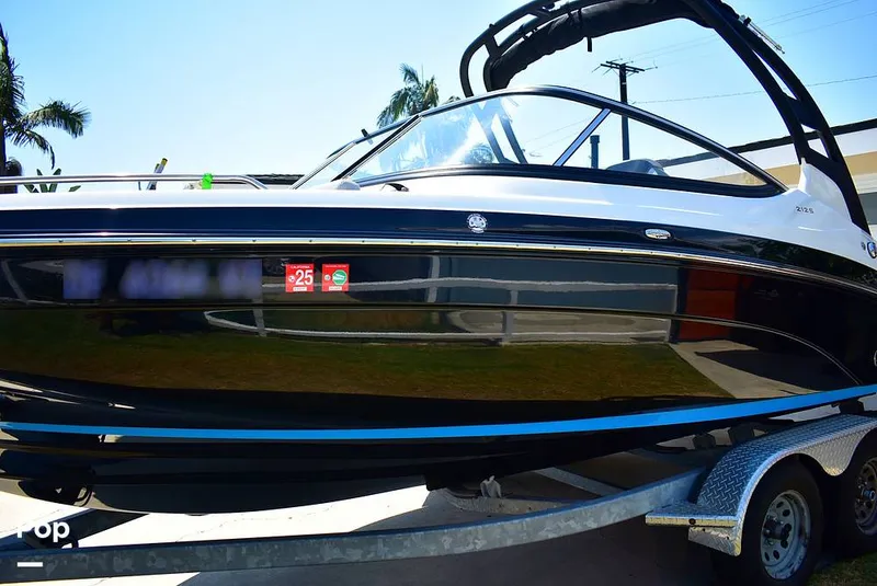 Slide: The Image of Yamaha 212S 2021 - 16639897