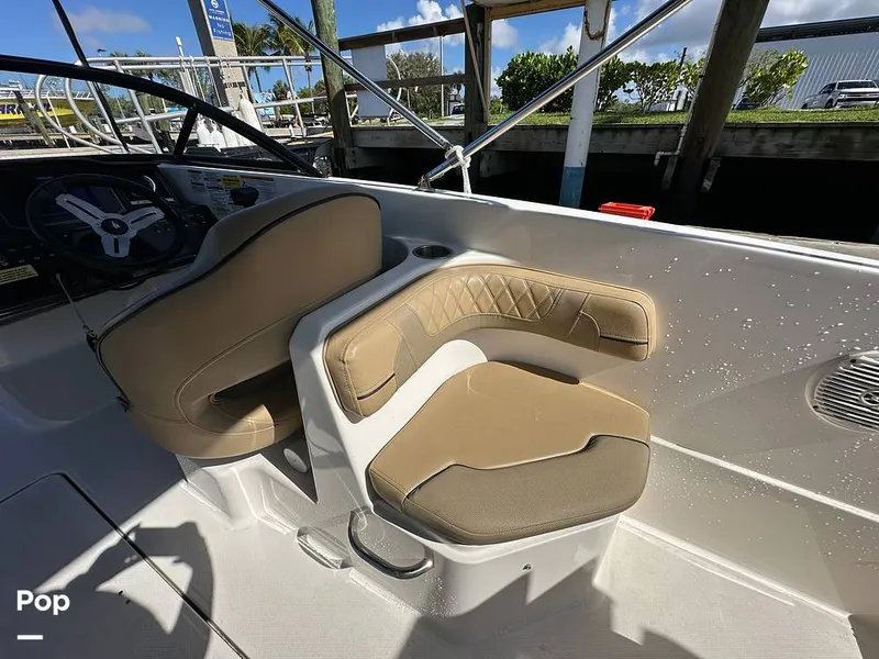 Slide: The Image of Bayliner VR6 OB 2024 - 16430479