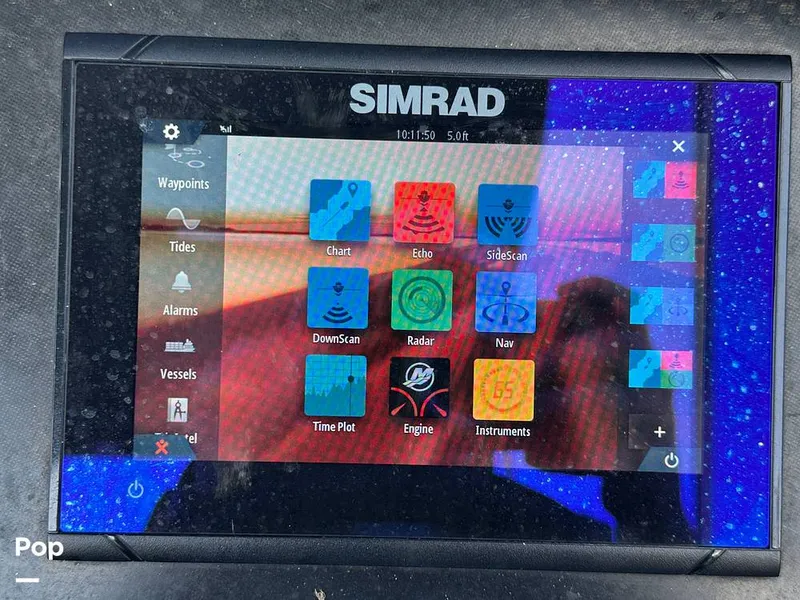Slide: The Image of Bayliner VR6 OB 2024 - 16430486