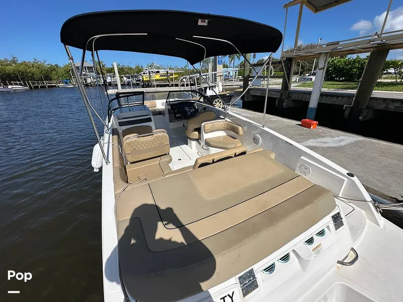Slide: The Image of Bayliner VR6 OB 2024 - 16430446