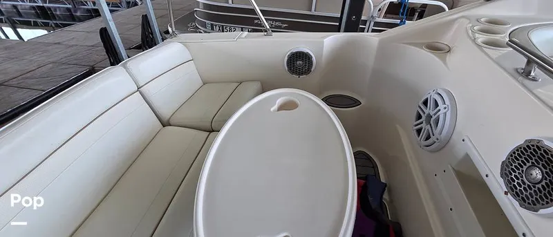 Slide: The Image of Rinker Fiesta Vee 270 2006 - 15895616