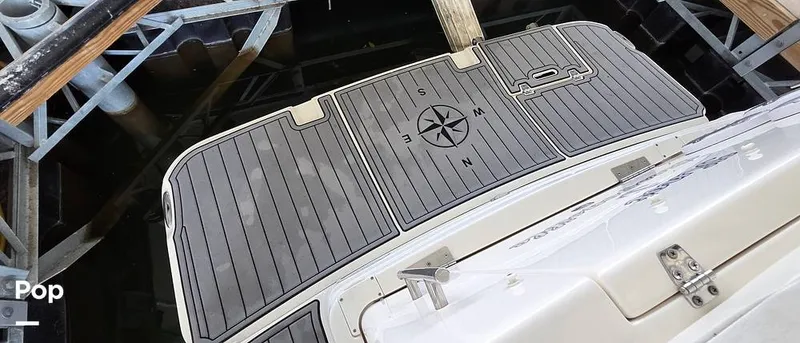 Slide: The Image of Rinker Fiesta Vee 270 2006 - 15895618