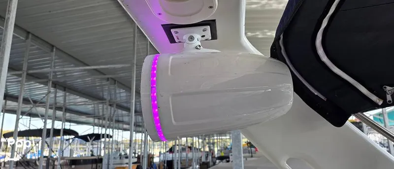 Slide: The Image of Rinker Fiesta Vee 270 2006 - 15895455