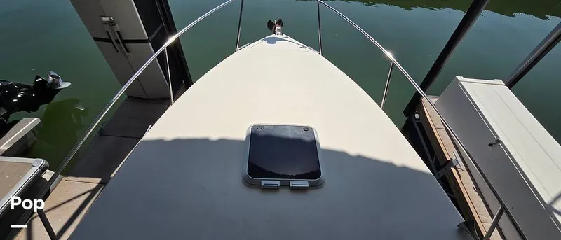 Slide: The Image of Rinker Fiesta Vee 270 2006 - 15895615