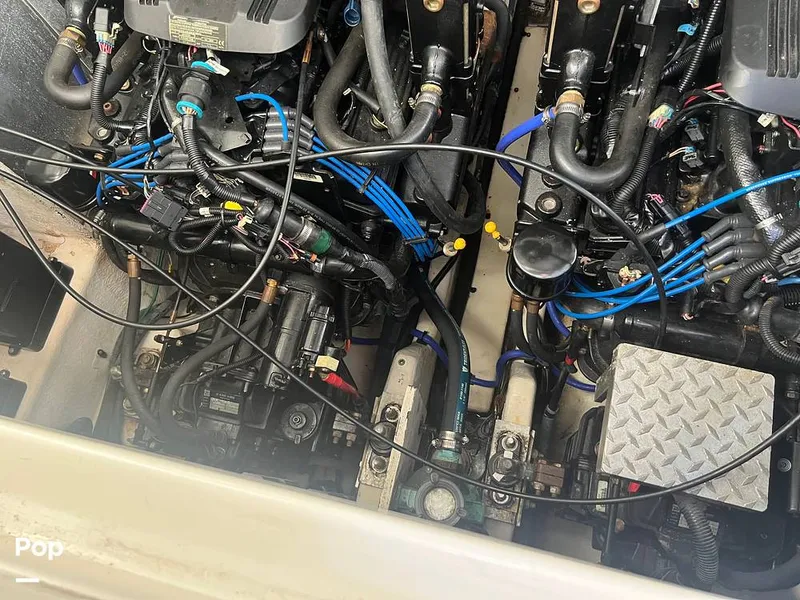 Slide: The Image of Engine Room - 15918983