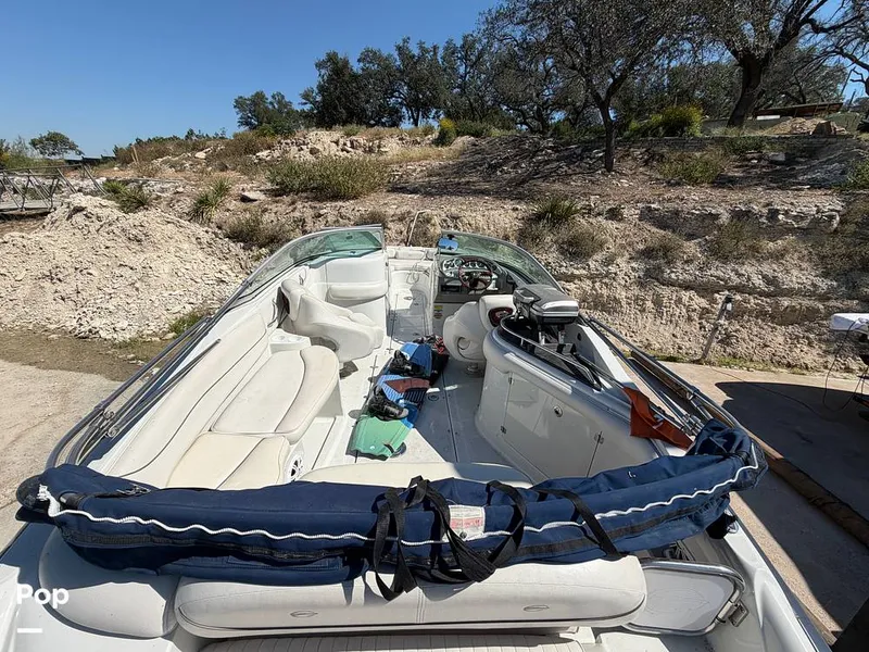 Slide: The Image of Crownline Boats 240EX 2005 - 15965955