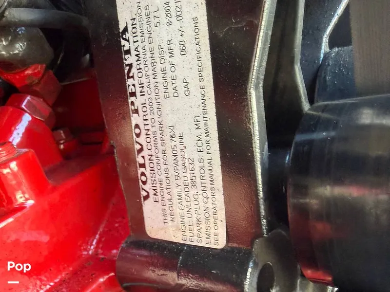 Slide: The Image of Crownline Boats 240EX 2005 - 15965971