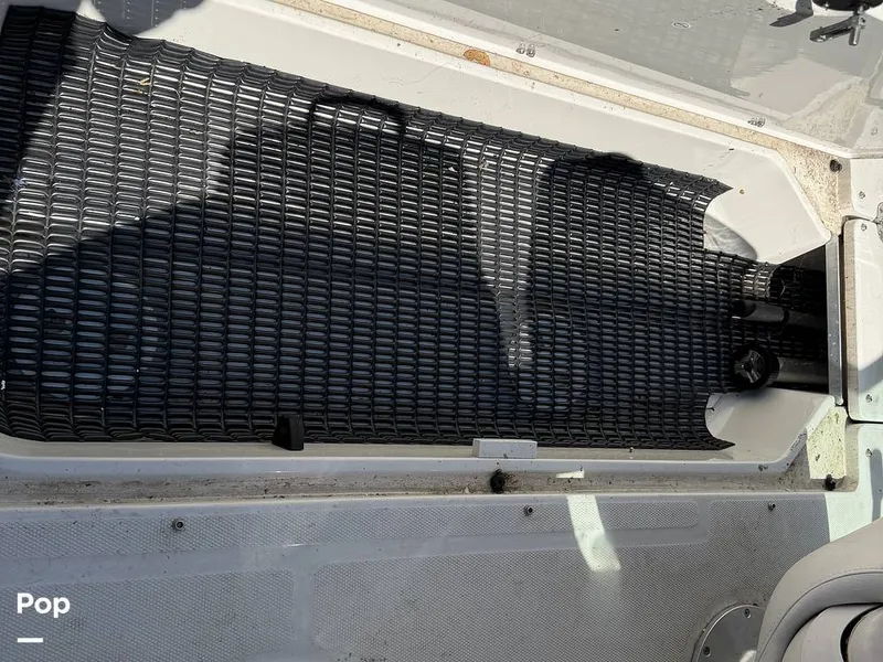 Slide: The Image of Crownline Boats 240EX 2005 - 15965975