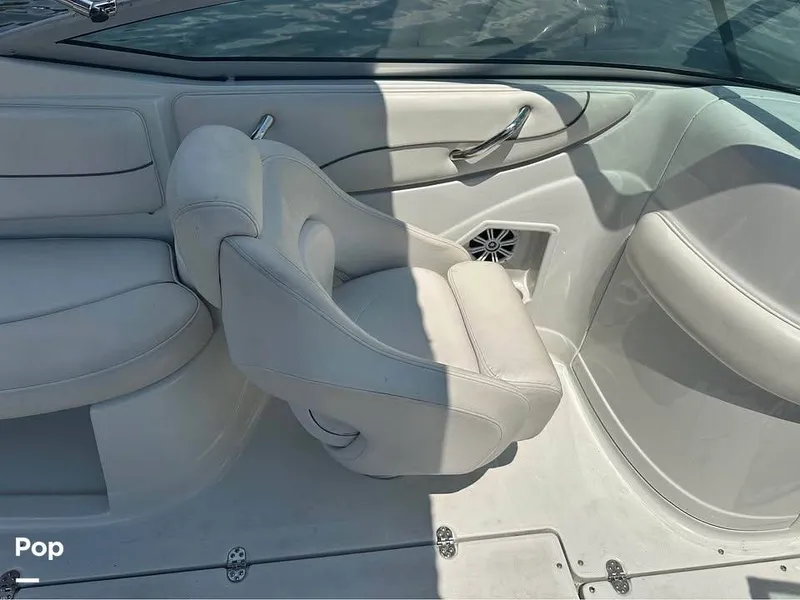 Slide: The Image of Crownline Boats 240EX 2005 - 15885762