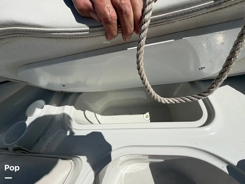 Slide: The Image of Crownline Boats 240EX 2005 - 15966009