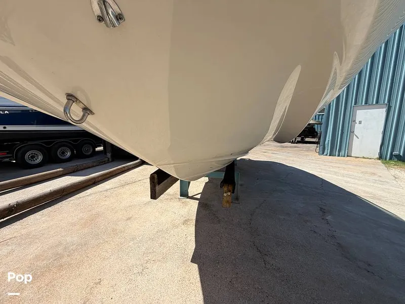 Slide: The Image of Crownline Boats 240EX 2005 - 15966023