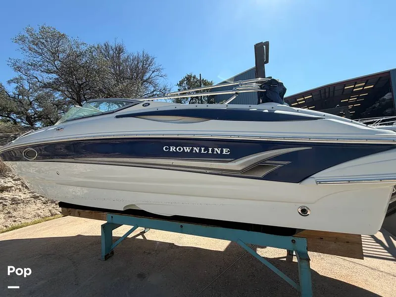 Slide: The Image of Crownline Boats 240EX 2005 - 15966029