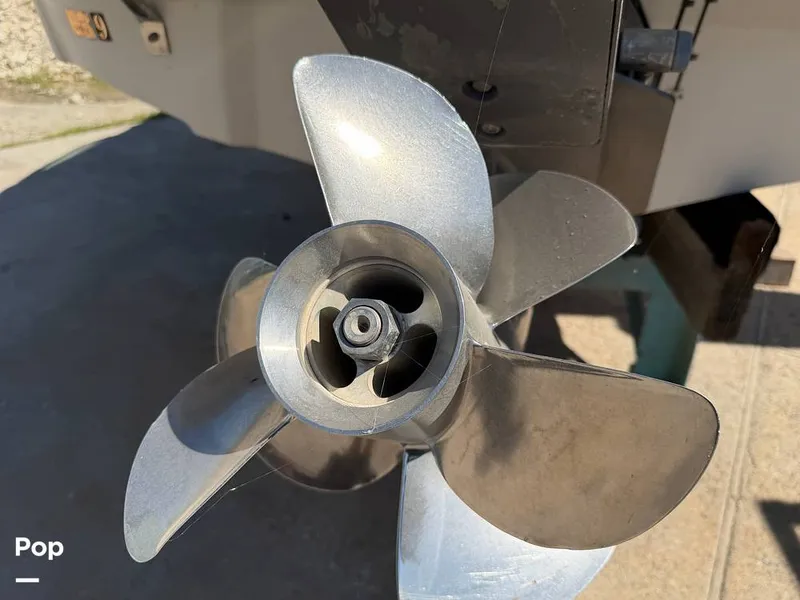 Slide: The Image of Crownline Boats 240EX 2005 - 15966034