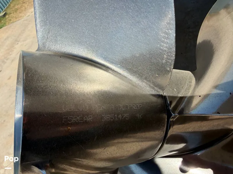 Slide: The Image of Crownline Boats 240EX 2005 - 15965952