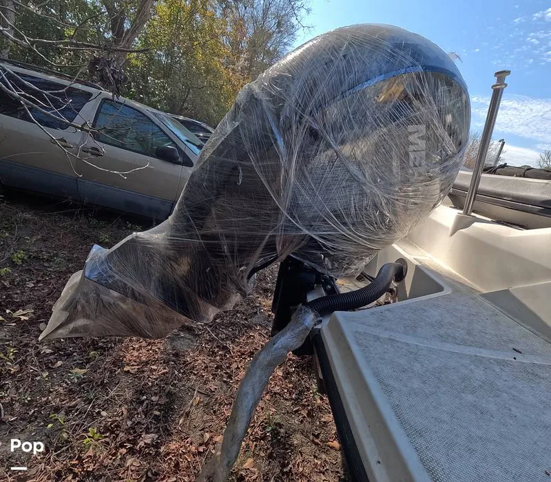 Slide: The Image of Sea Ray SPX 210 2022 - 16217784